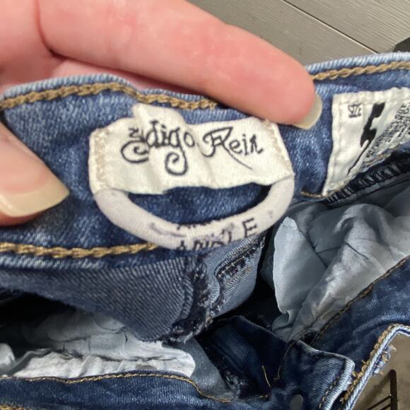 Indigo Rein Jeans Women 5 Jr Blue Ankle Distressed Stretch Faded Medium Denim - Picture 3 of 7